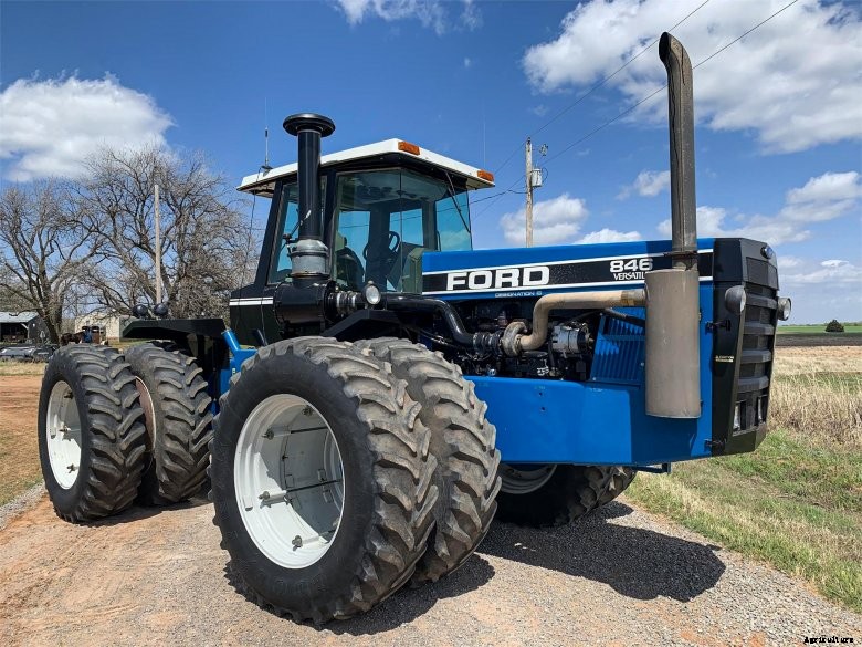 Versatile 846 - Ford